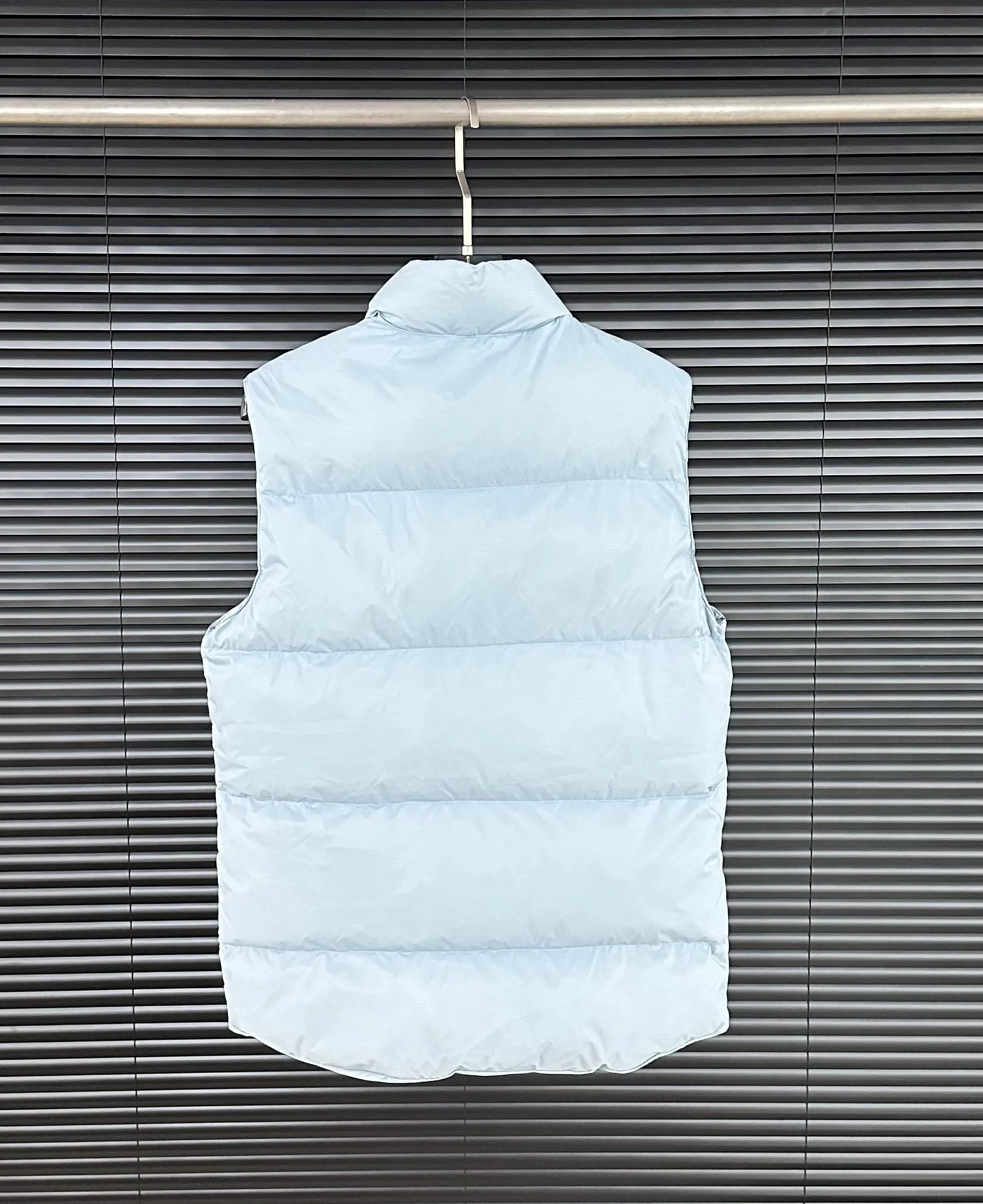 P400 【𝗖𝗮𝗻𝗮𝗱𝗮𝗴𝗼𝗼𝘀𝗲】/Canada Goose/White Label Glacier Down Vest/Dawn Blue